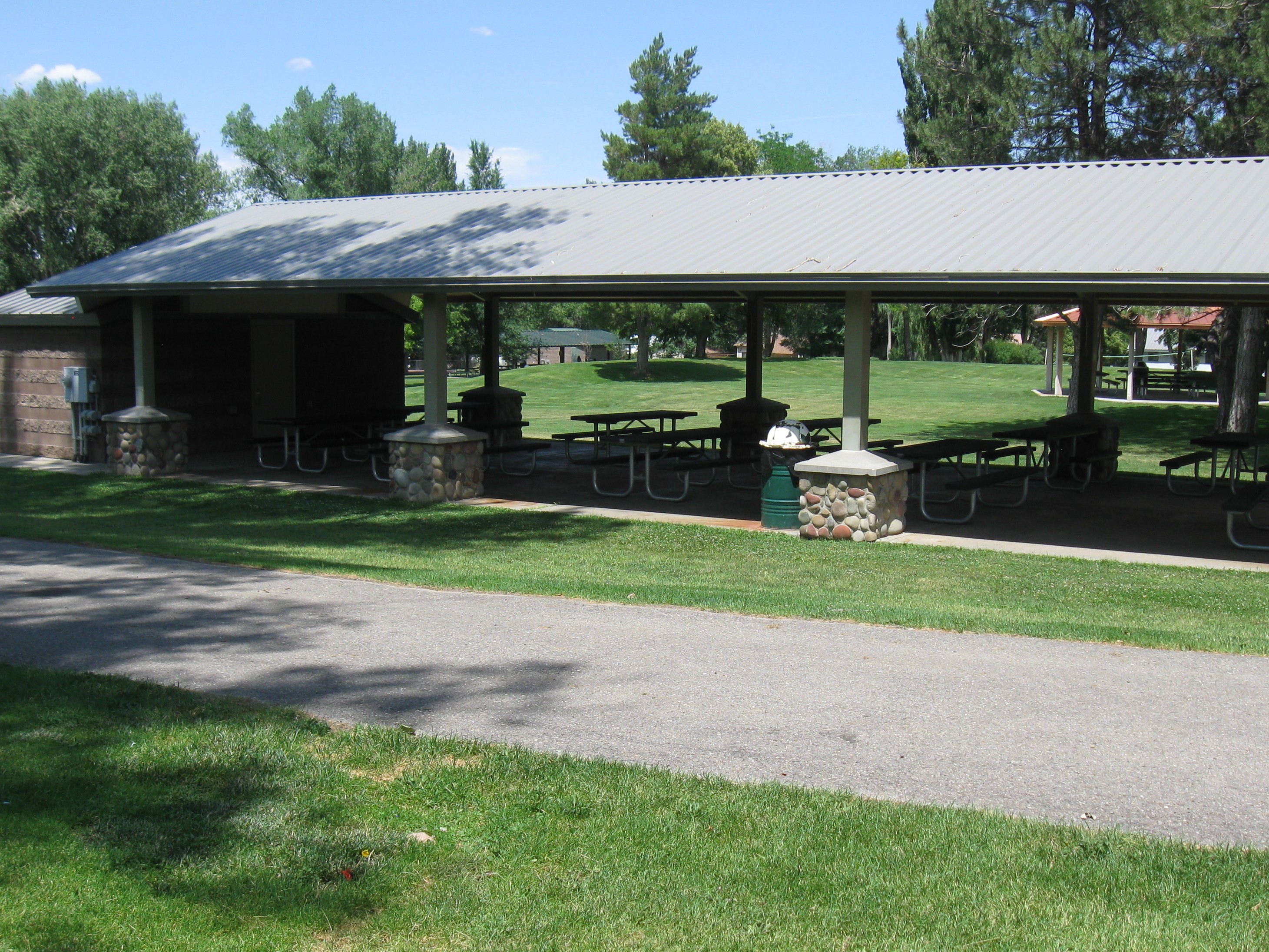 Elk's Park large gazebo